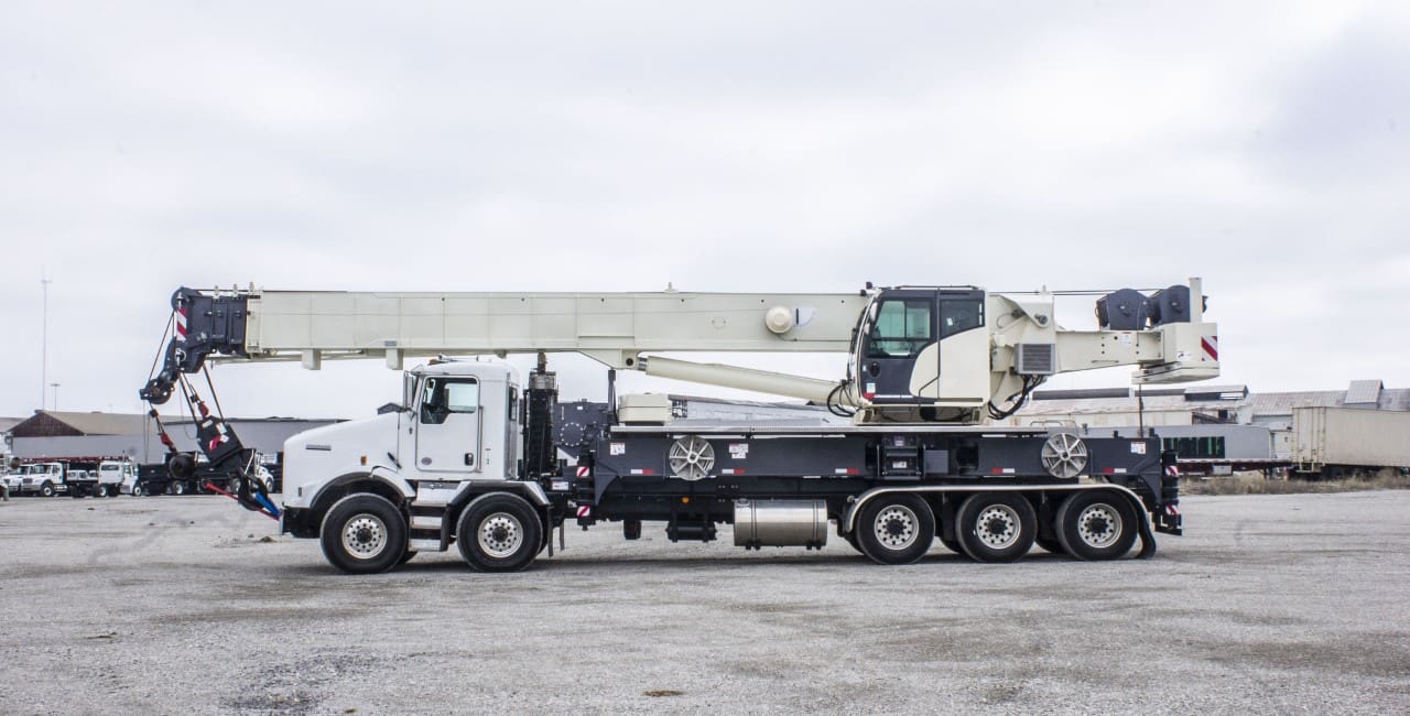 Stinger 80-126 Boom Truck