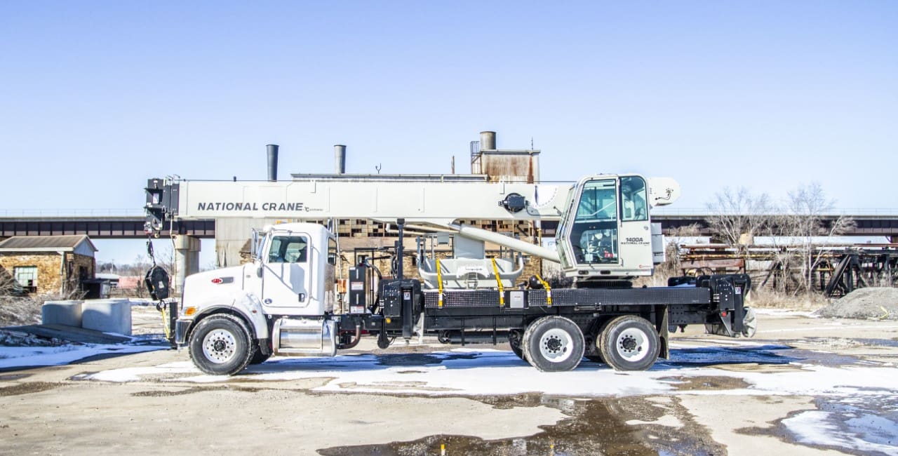 National Crane 14127A / 14127H Boom Truck