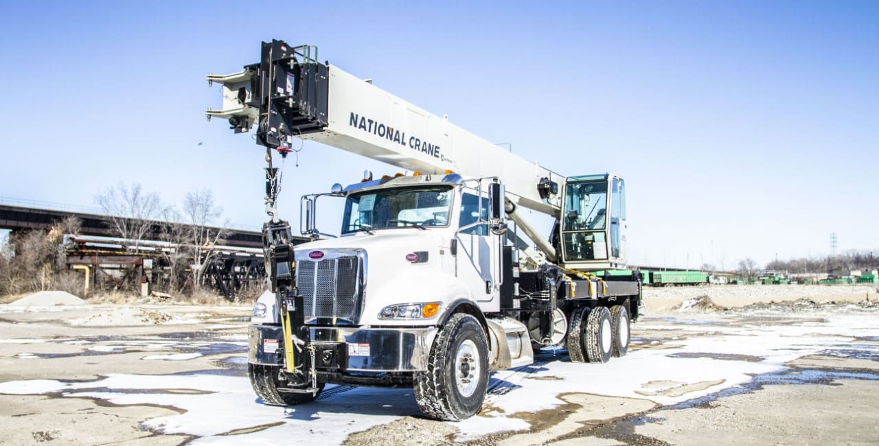 National Crane 14127A / 14127H Boom Truck