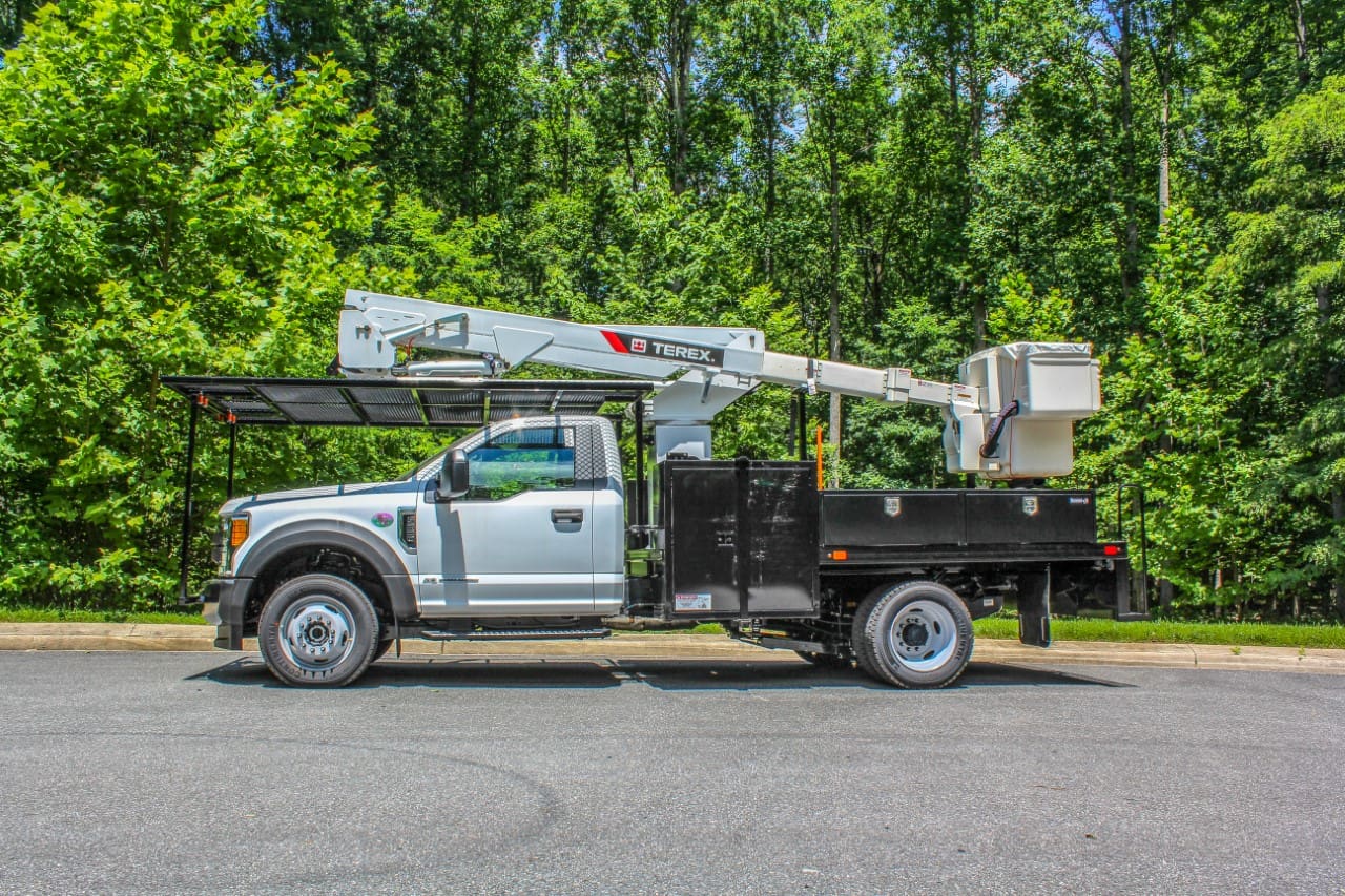 Terex LT40 Flatdeck Bucket Truck