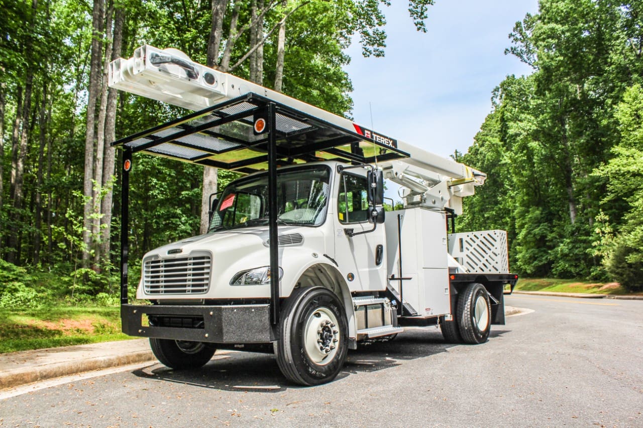 Terex XT Pro 60 Rear Mount Bucket Truck