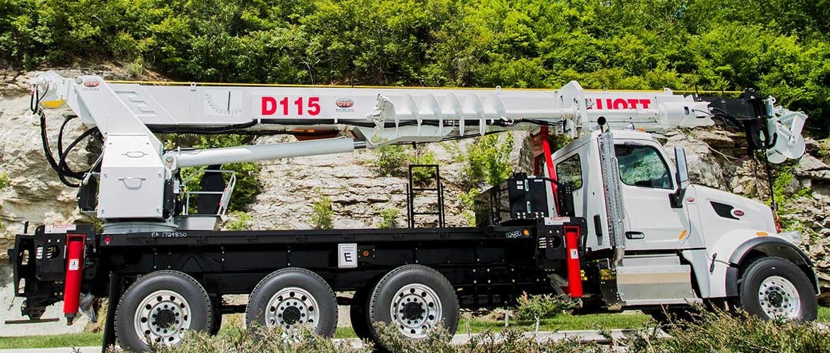 Elliott D115 Digger Derrick