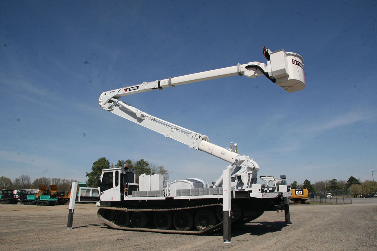 Terex TM125 Tracked Bucket Truck