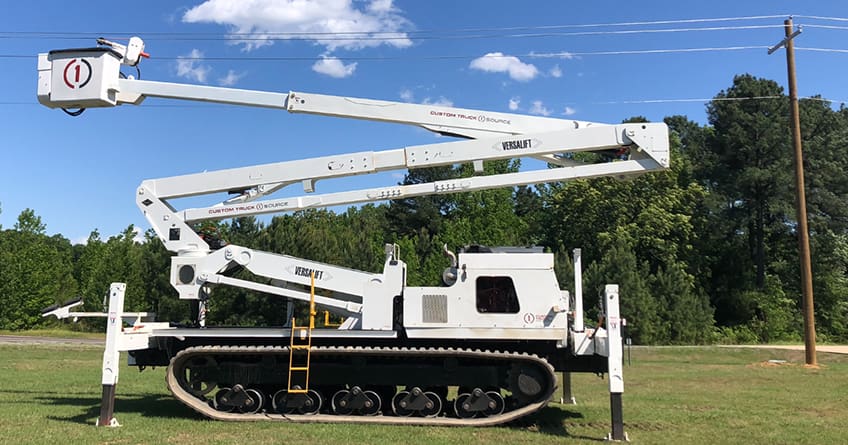 Versalift VST-9000-E100 Tracked Bucket Truck