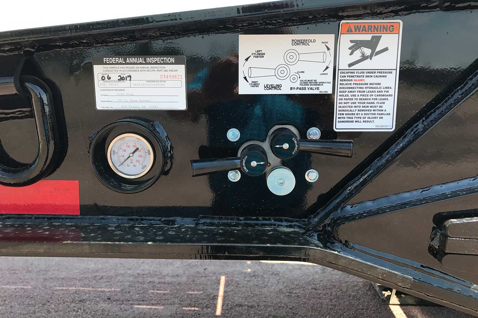 Load King 453-4-DFP/DFM Folding Gooseneck Trailer