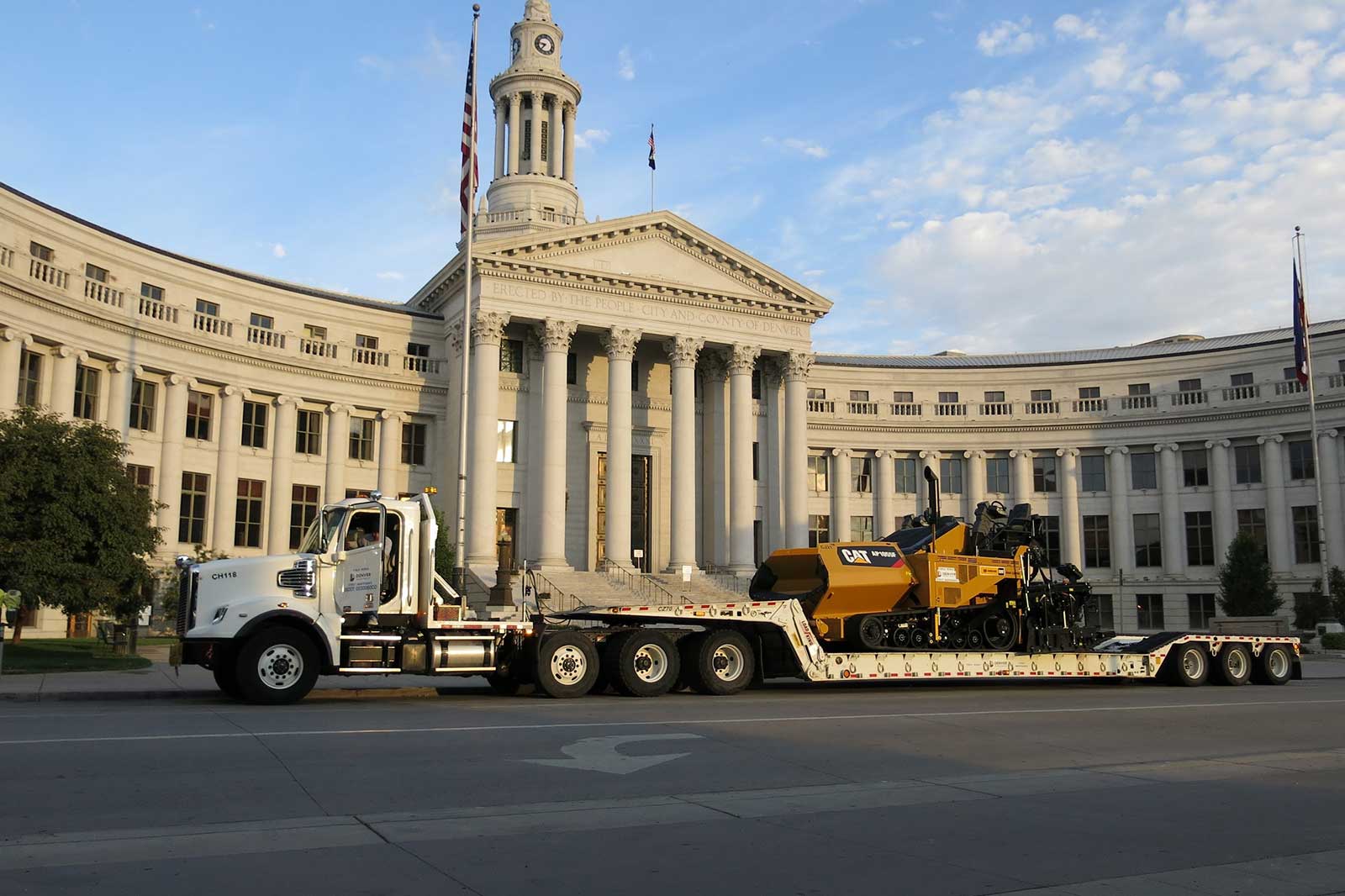 Load King 453-4-DFP/DFM Folding Gooseneck Trailer