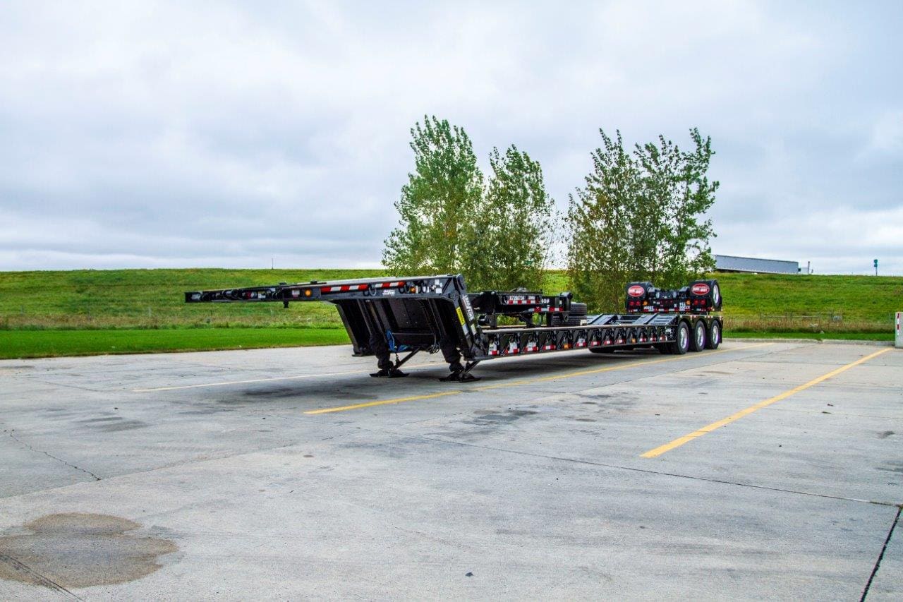 Load King 403-4 DFPR Hydraulic Folding Gooseneck Rail Trailer