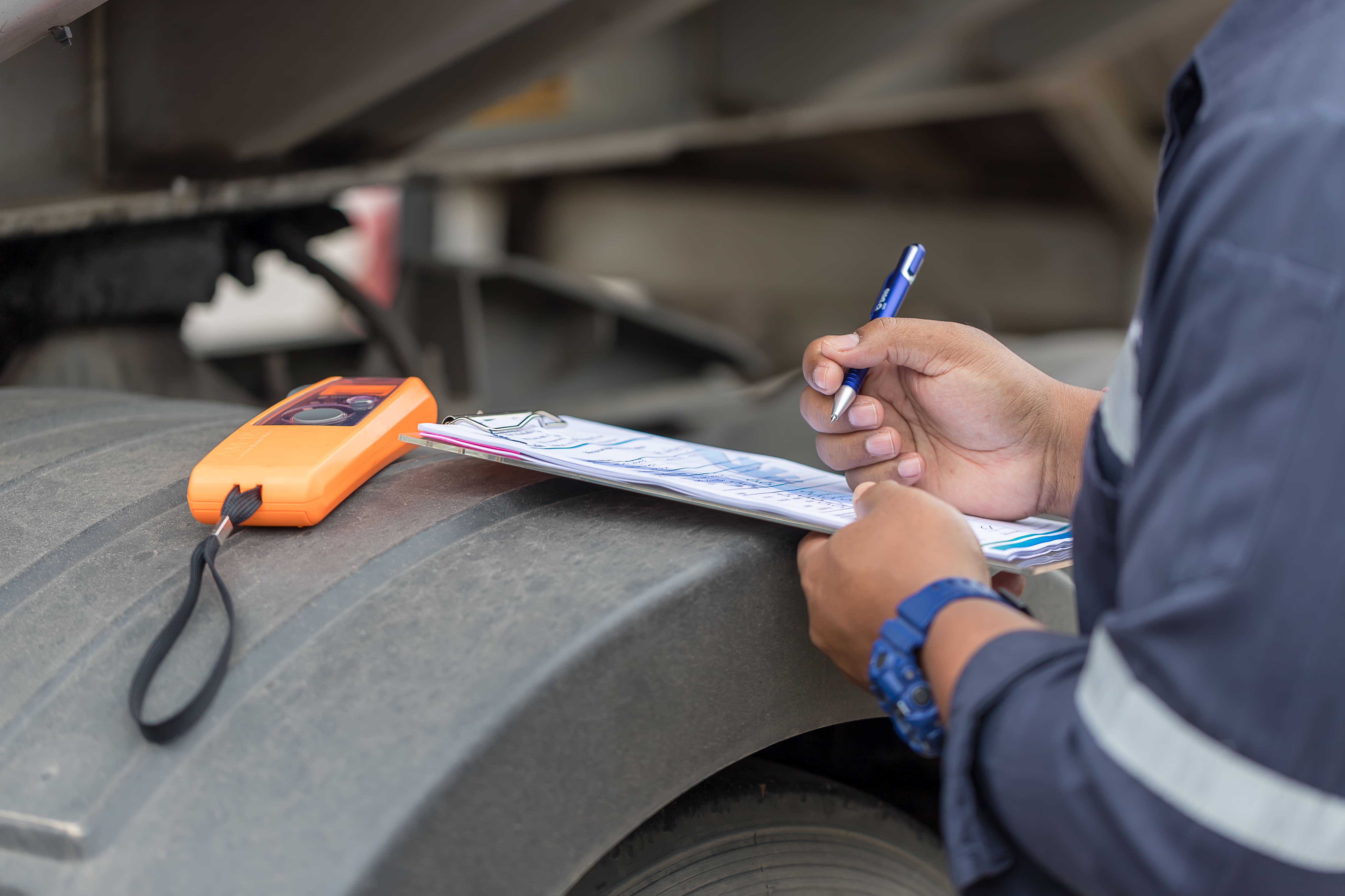 Truck & Heavy Equipment Inspections