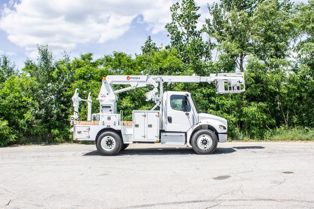 Posi+ Linerunner 800 Cable Placer Bucket Truck