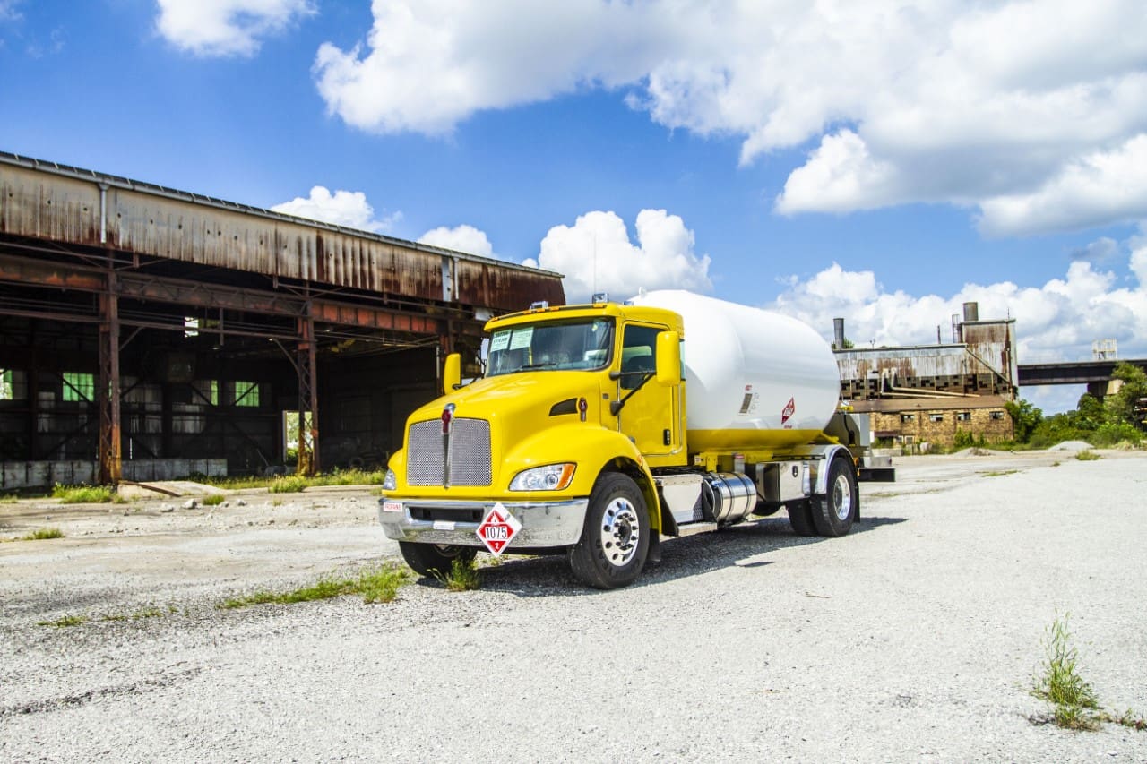 Propane Bobtails - Refined Fuel - Custom Truck One Source (7)