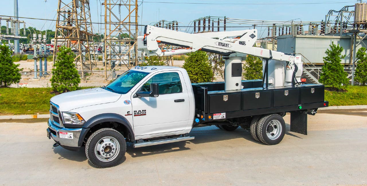 Versalift SST-40-EIH Bucket Truck - Custom Truck One Source