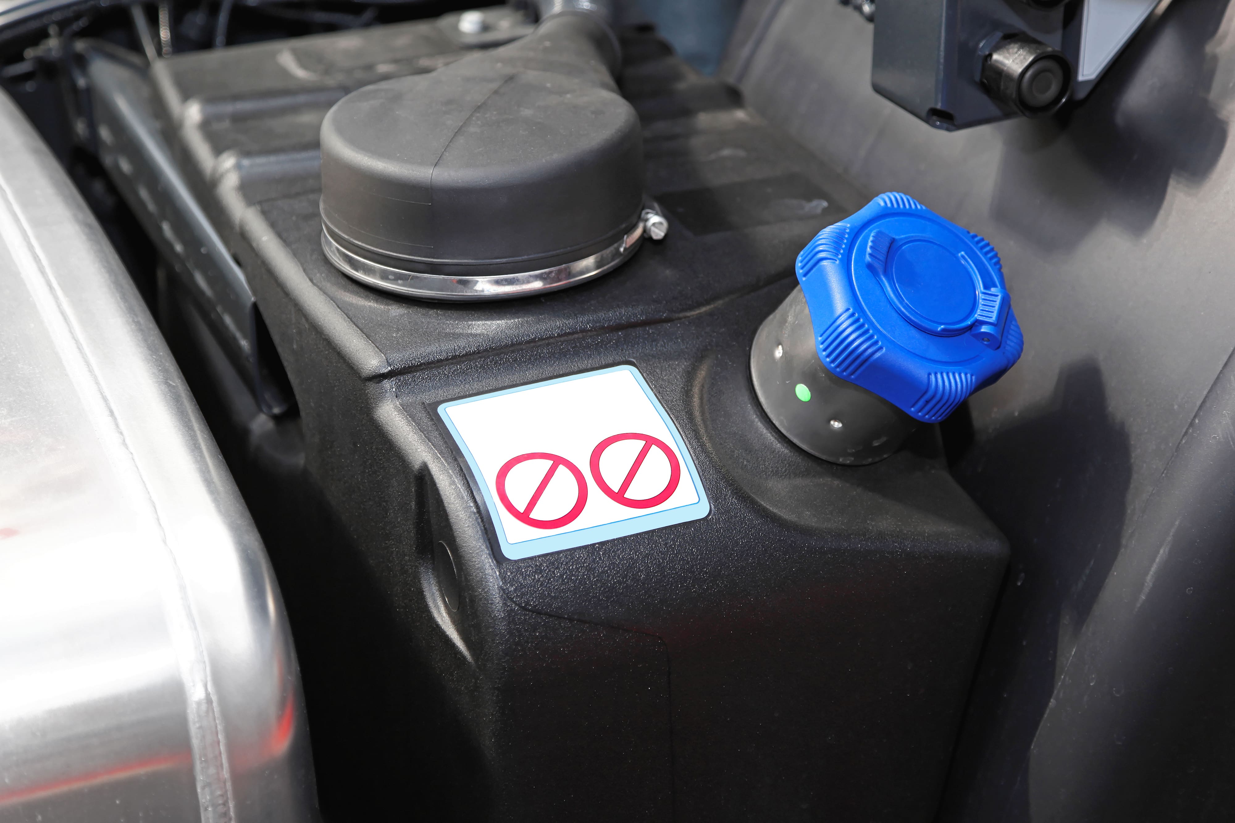 Handling Diesel Exhaust Fluid (DEF) – The Right Way! – Custom Truck One