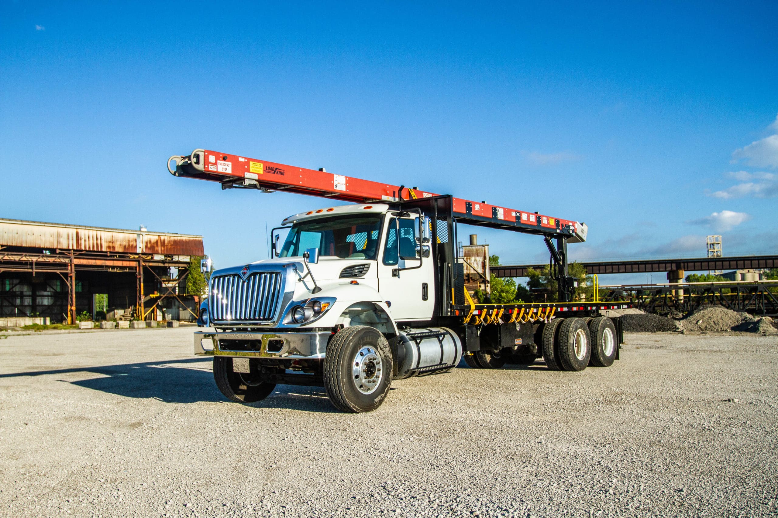Load King Premier 37 Roofing Conveyor on International 7400 chassis