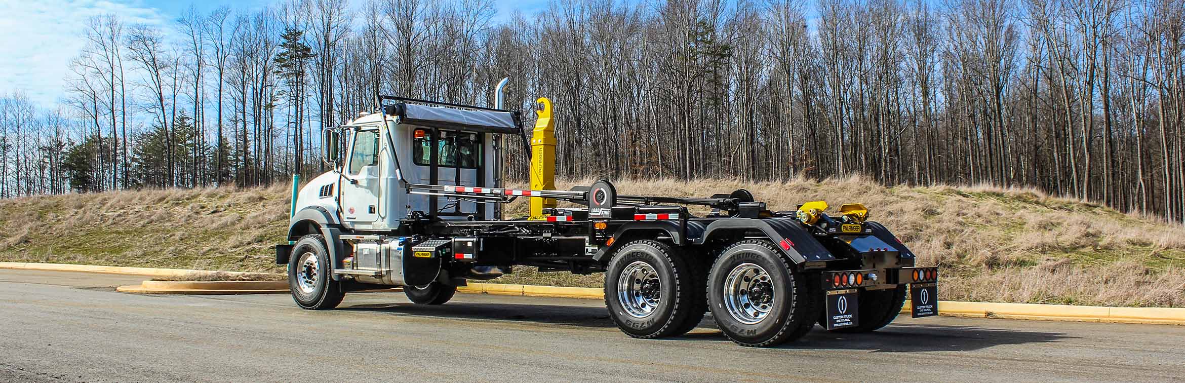 Palfinger Hooklift - Hook Hoist Truck