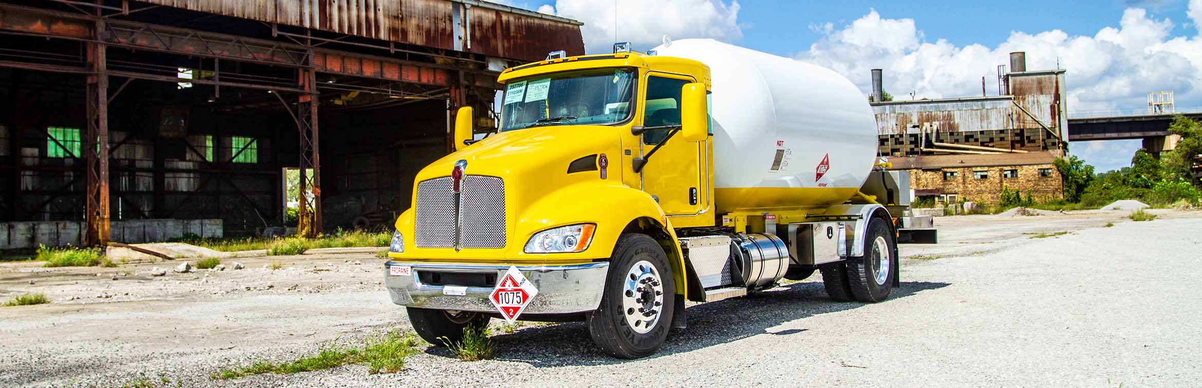 Propane Bobtail Truck