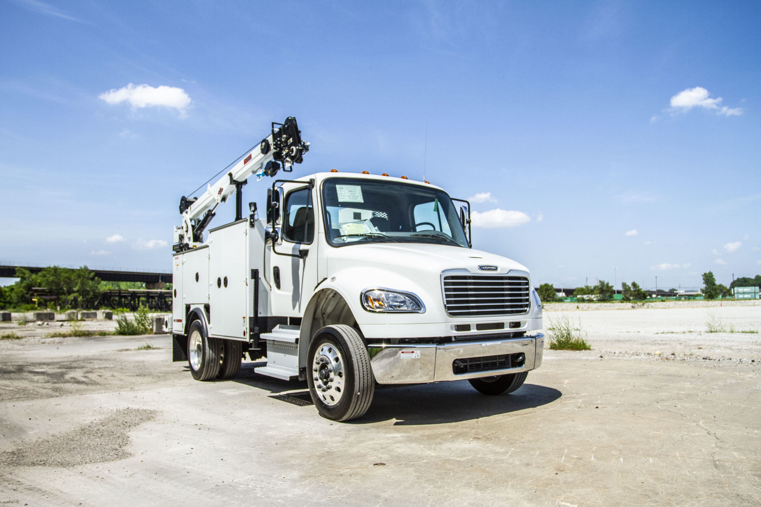 IMT Dominator 2 service truck