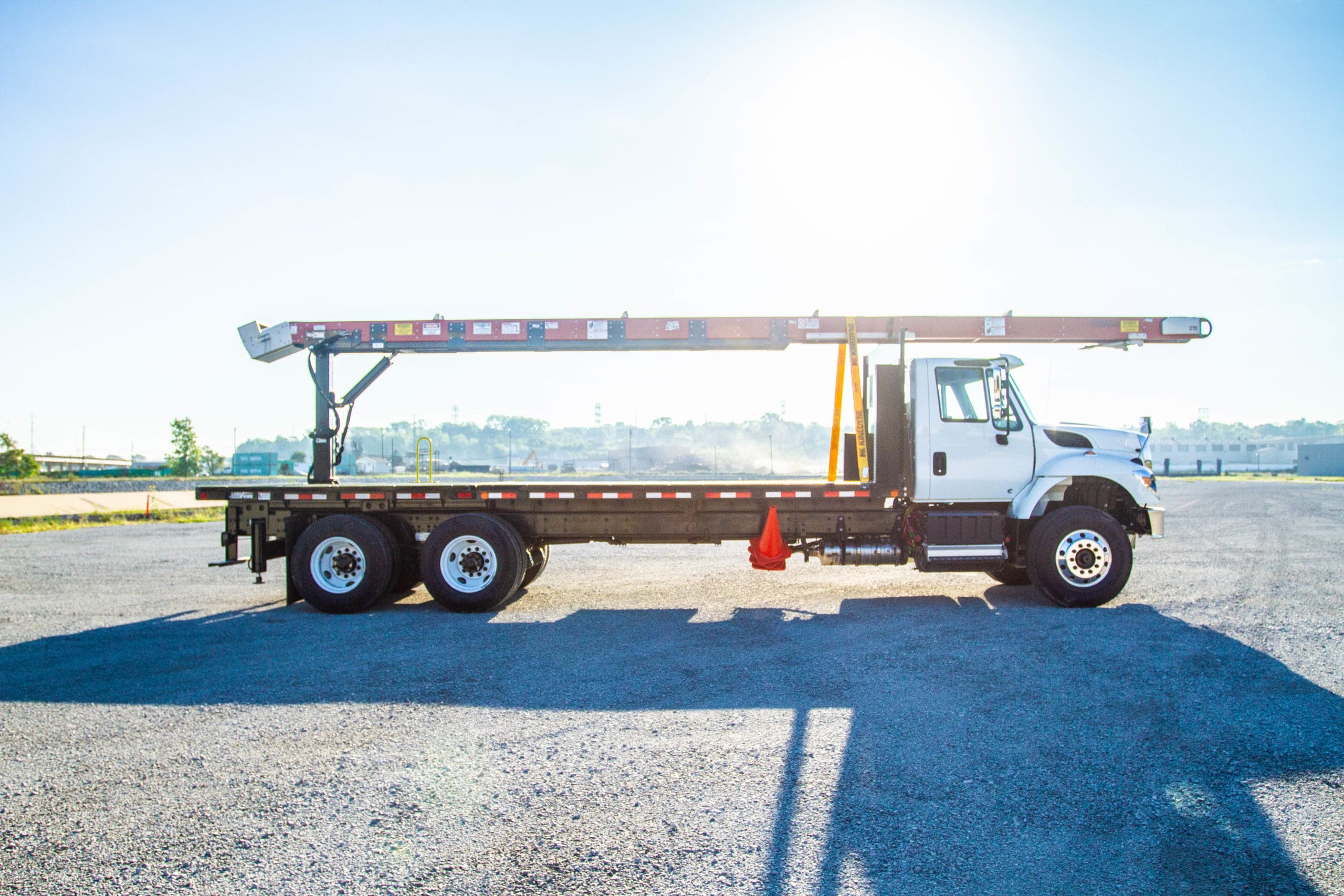 Load King Premier 37' roofing conveyor